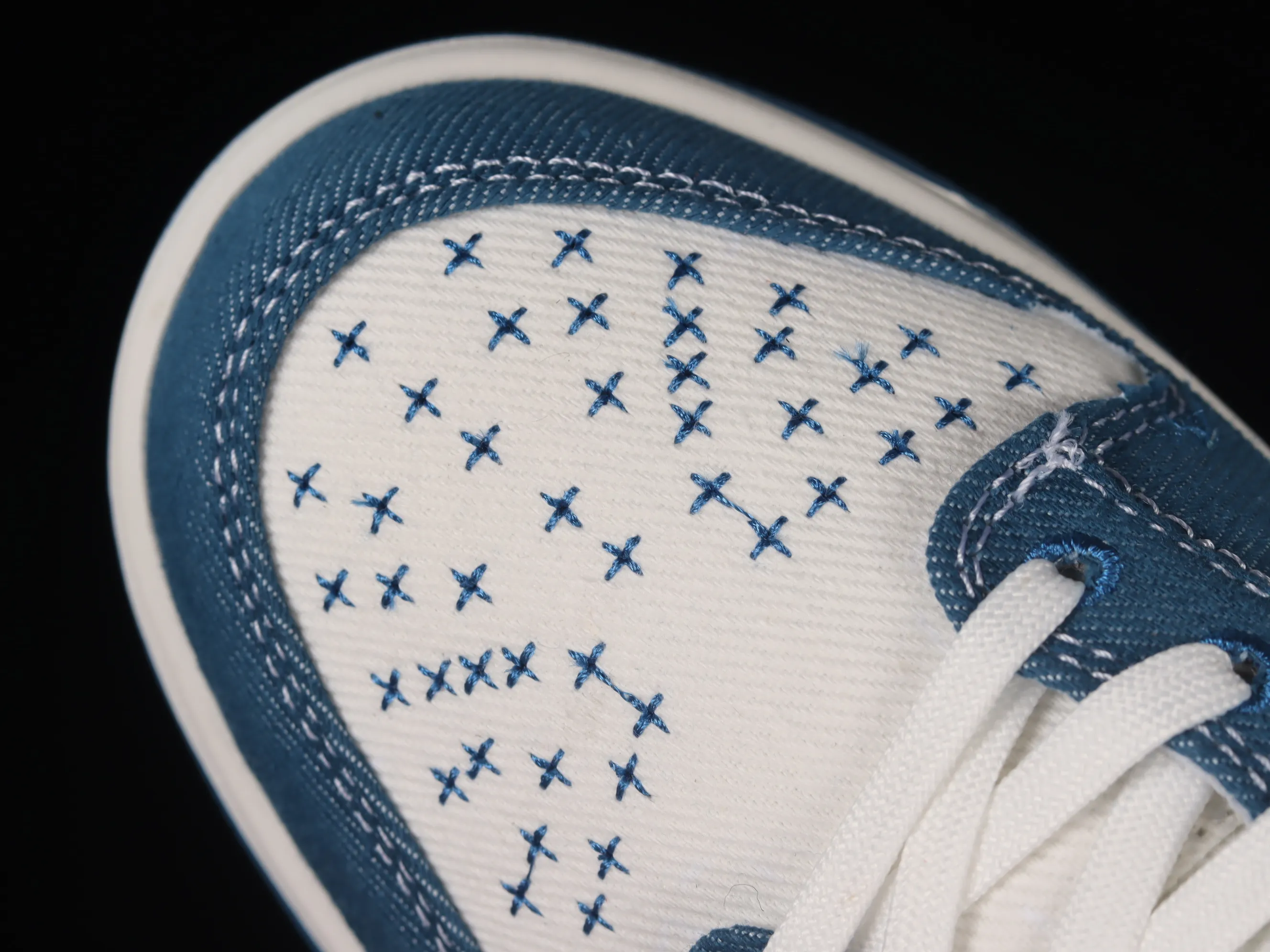 All Categories Nk SB Dunk Series Nk SB Dunk Low Low-top sneakers Cost-effective version Nk Dunk Low "Industrial Blue" Sashiko embroidery theme SB low-top sports and leisure sneakers DV0834-101